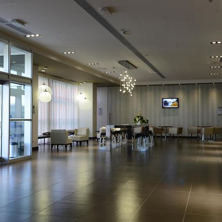 เบสต์ เวสเทิร์น พรีเมียร์ ซีเอชซีแอร์พอร์ต Hotel เจนัว ภายนอก รูปภาพ