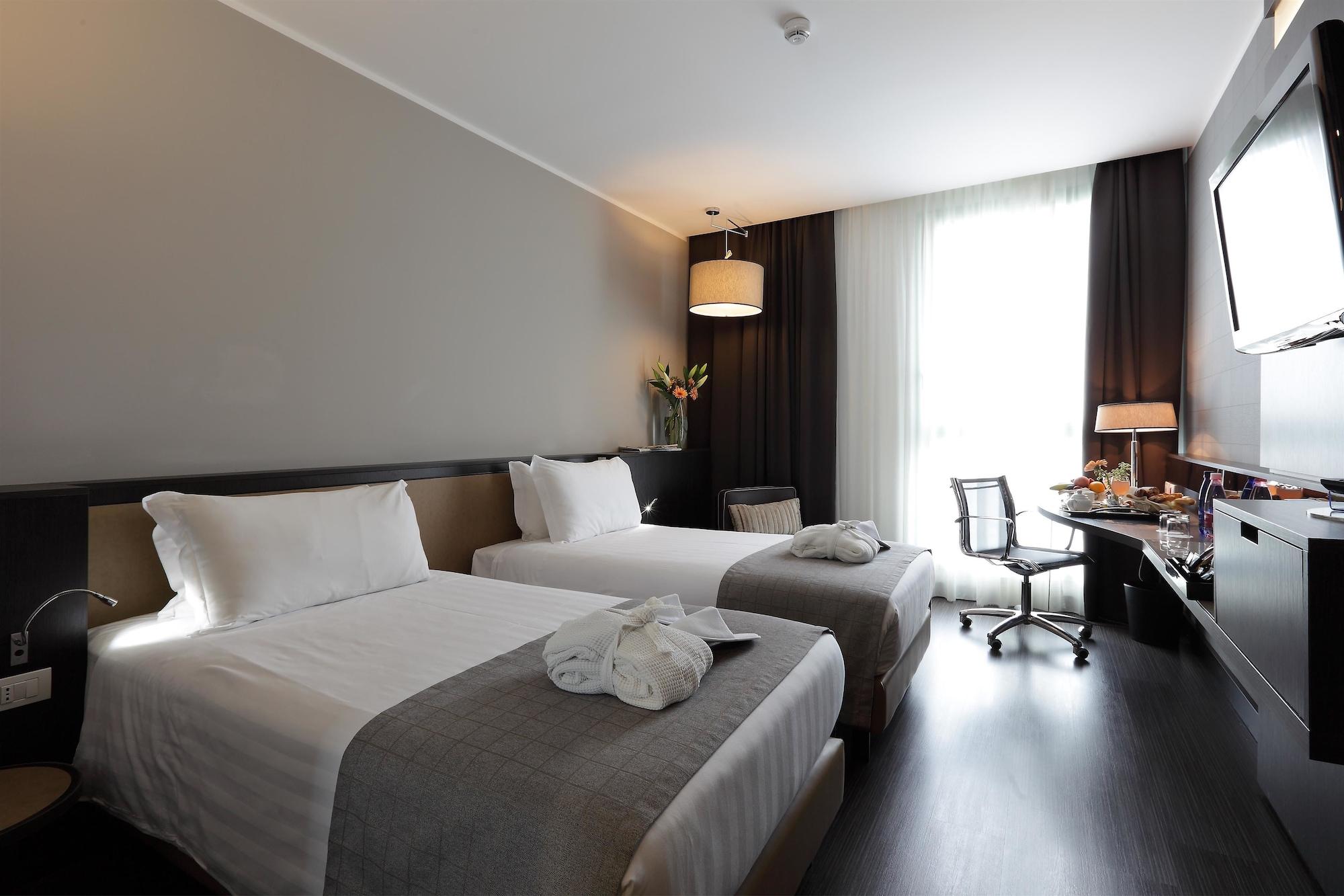 เบสต์ เวสเทิร์น พรีเมียร์ ซีเอชซีแอร์พอร์ต Hotel เจนัว ภายนอก รูปภาพ